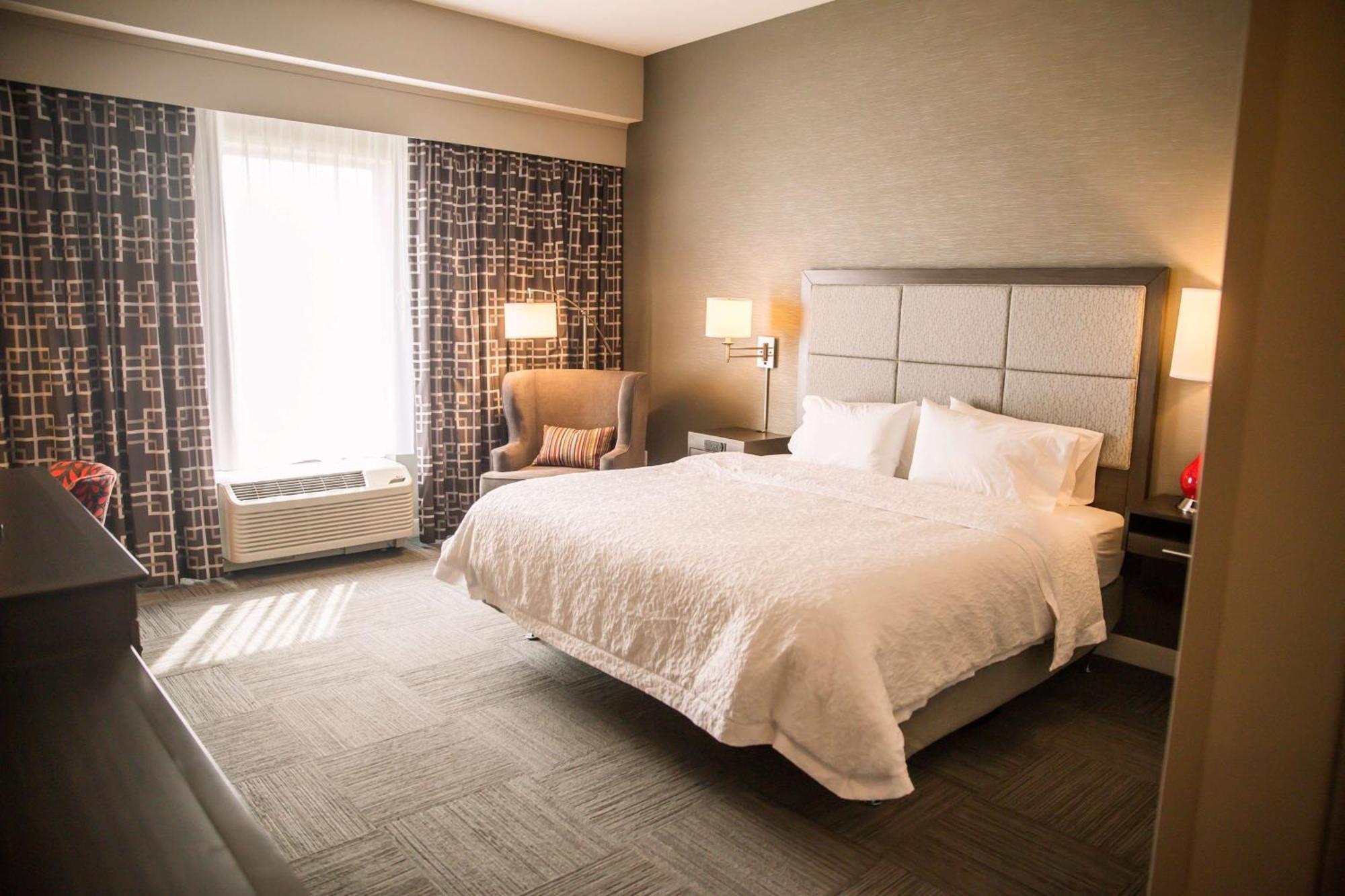 Hampton Inn-Pontiac Zewnętrze zdjęcie